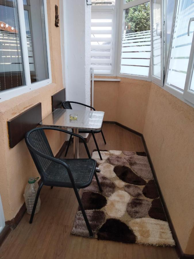 Apartament Geo Nehoiu Eksteriør billede